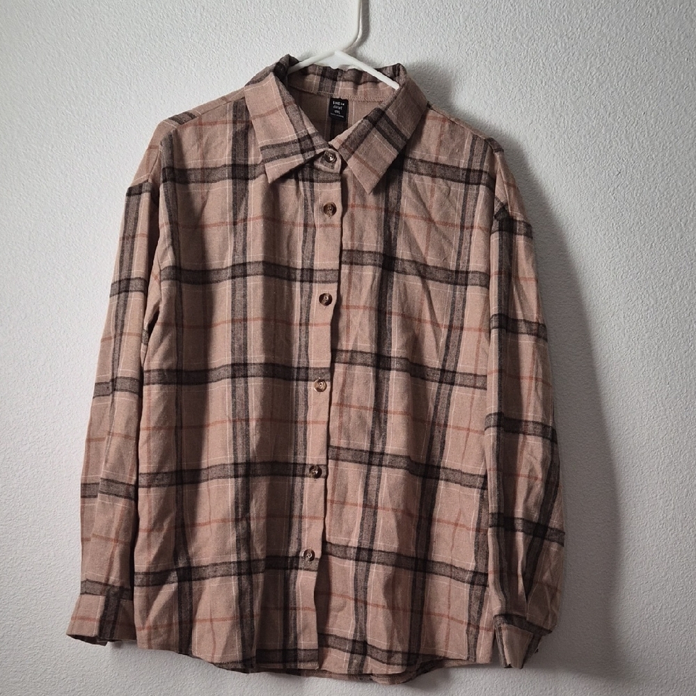 SHEIN Curve Plaid Shirt in Beige and Black